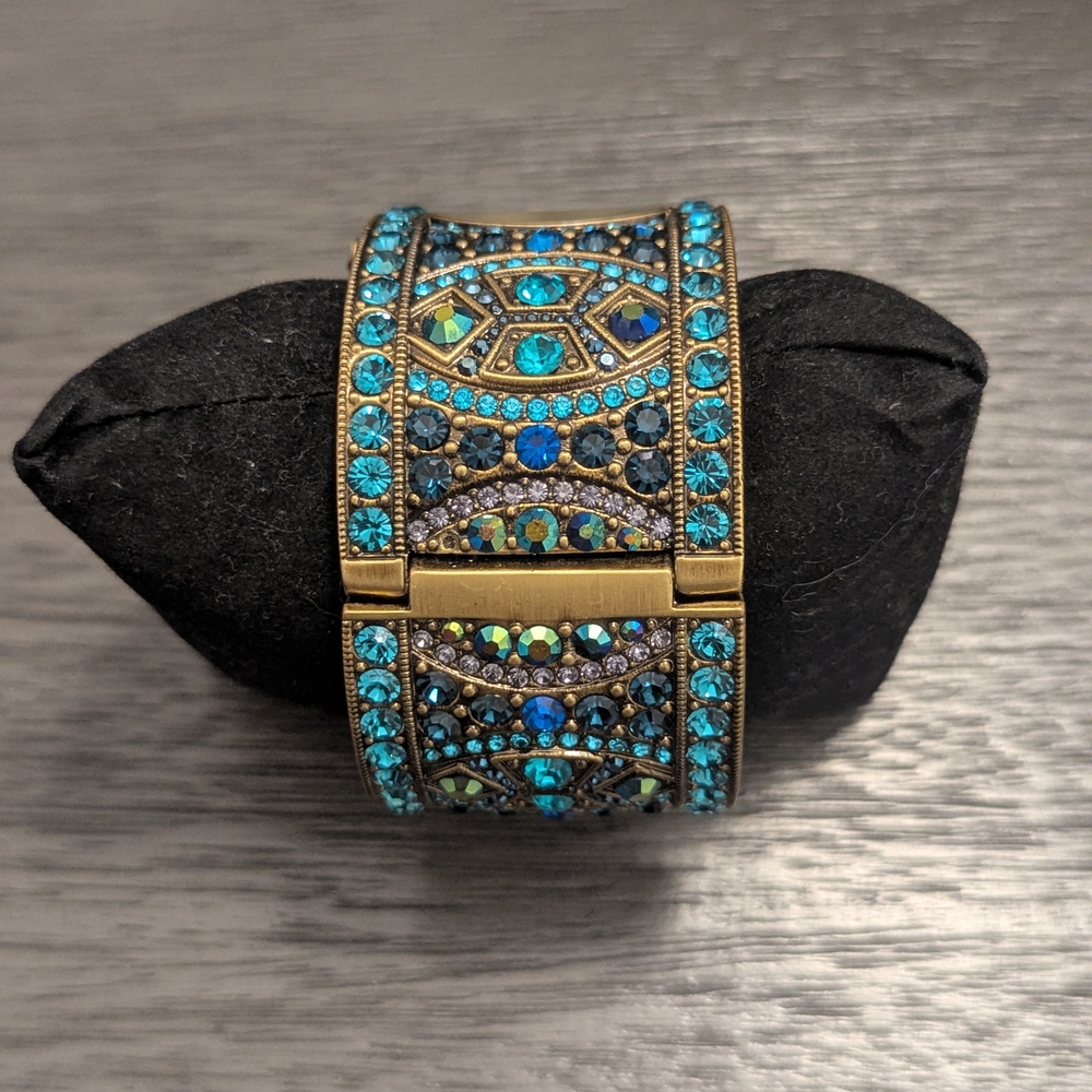 🦋Heidi Daus Teal Crystal Cuff Watch – Art Deco Vintage Glamour - Picture 4 of 6